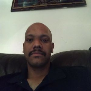 Meet your Posher, Avery